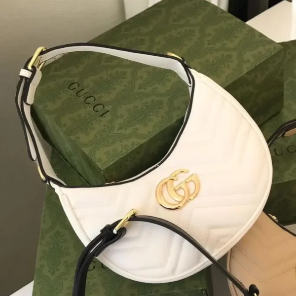 GUCCI Handbags